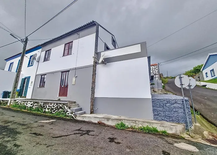 Janela Da Aldeia Habitación en casa particular Lomba (Flores)